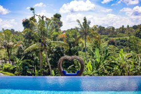 Wake in Paradise and Luxury Lebah Villas
